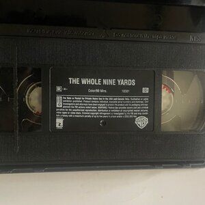 The Whole Nine Yards (VHS Tape) Warner Bros, 2000.